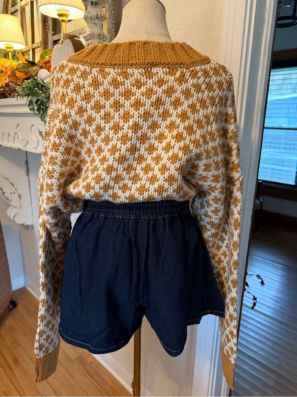 Cozy V-Neck Sweater in Mustard and Ivory - Picture 4 of 5